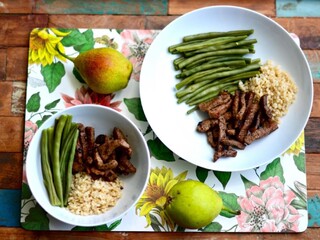 RECEPT: Teľacie tyčinky s fazuľovými luskami