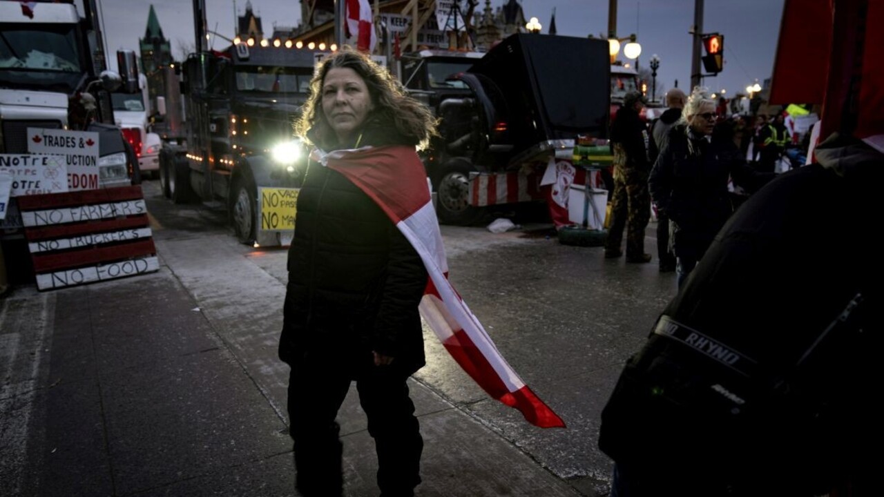 V Kanade zatkli na protestoch kamionistov najmenej 70 ľudí, boli medzi nimi aj vodcovia