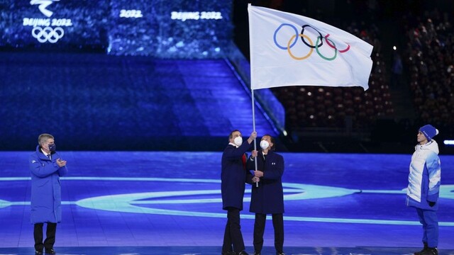 FOTO: Záverečným ceremoniálom sa v Pekingu oficiálne skončili zimné olympijské hry