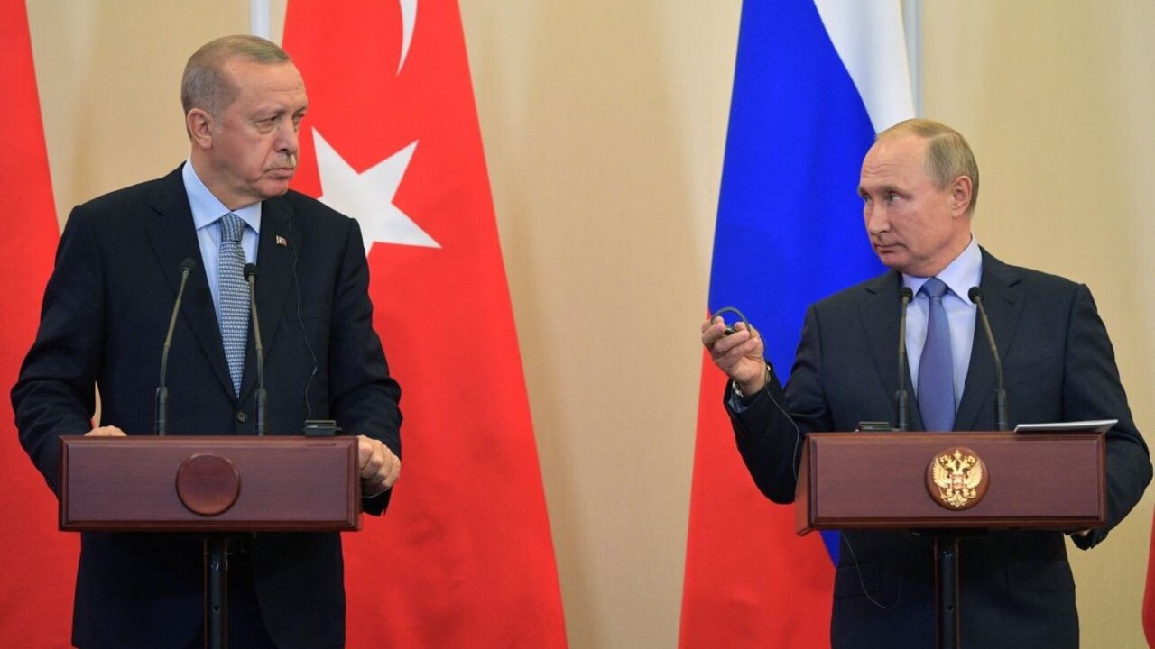 Turecko neuzná nijaký krok Ruska proti suverenite a územnej celistvosti Ukrajiny, vyhlásil Erdogan