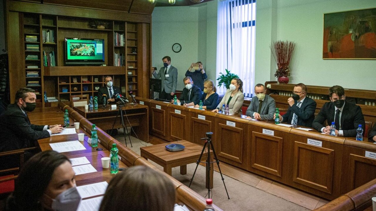 Slovenský zahraničný výbor odsúdil agresiu Ruska a vyjadril solidaritu s Ukrajinou