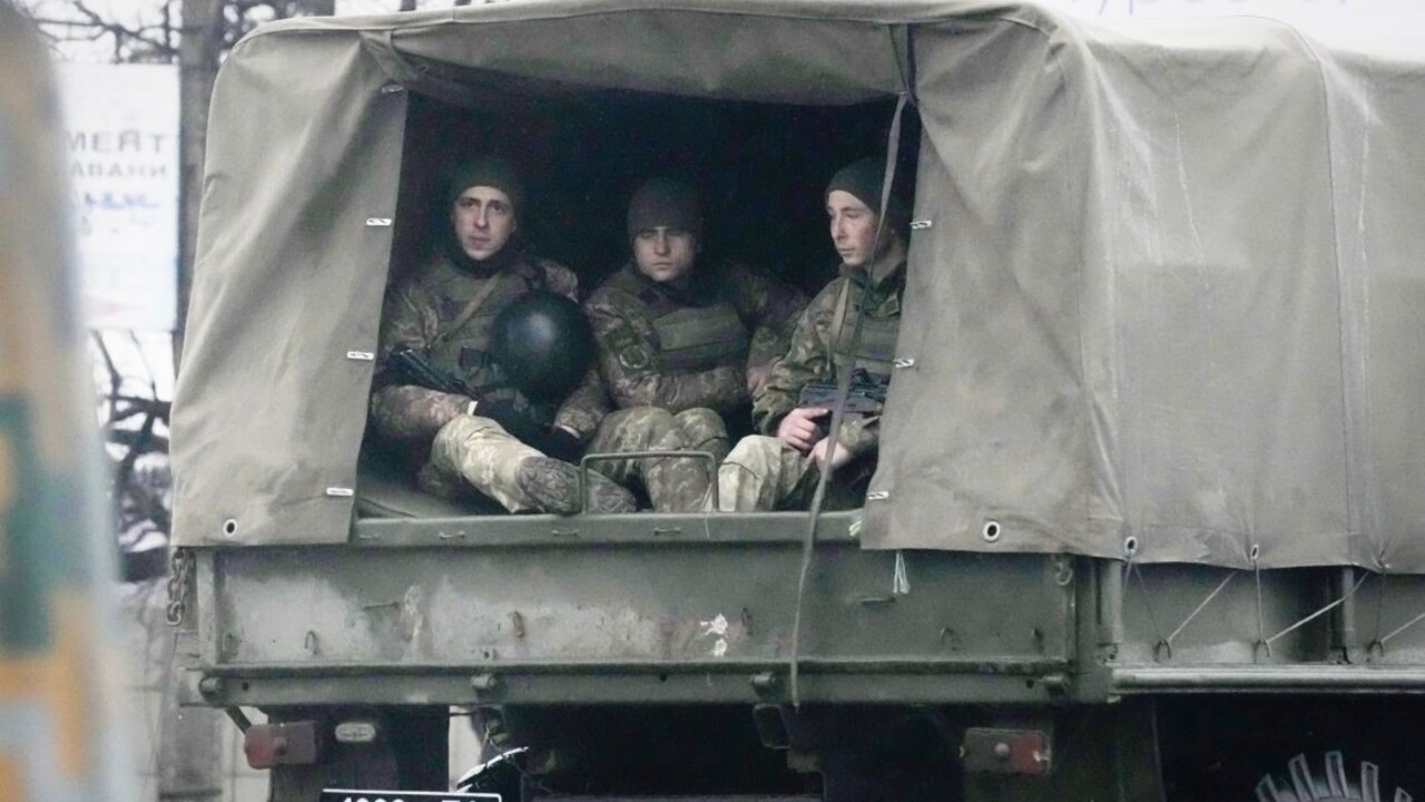 TA3 z ukrajinského Mariupoľa: Cesty sú smrteľne nebezpečné. Hlavný útok zrejme vedie na centrum krajiny