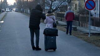Vláda sa pripravuje na možný prílev Ukrajincov, na opatrenia vyčlenila 13 miliónov