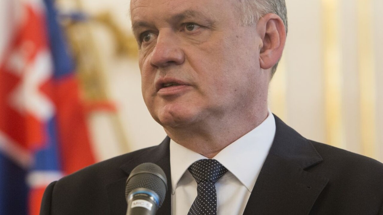 Kiska by privítal tvrdšie sankcie voči Putinovi, Ukrajincom ponúkol pomoc