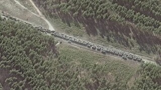 ONLINE: Ku Kyjevu smeruje ruský vojenský konvoj dlhý 27 kilometrov. Zelenskyj podpísal žiadosť o prijatie Ukrajiny do Európskej únie
