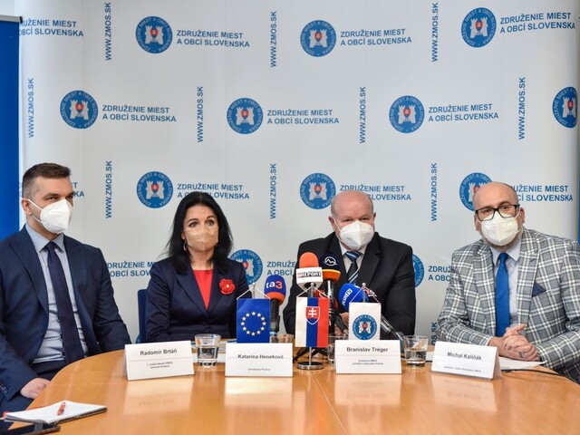 Prišli s online službou. Pomoc pre ľudí na hraniciach musí byť adresná, hovorí združenie miest a obcí