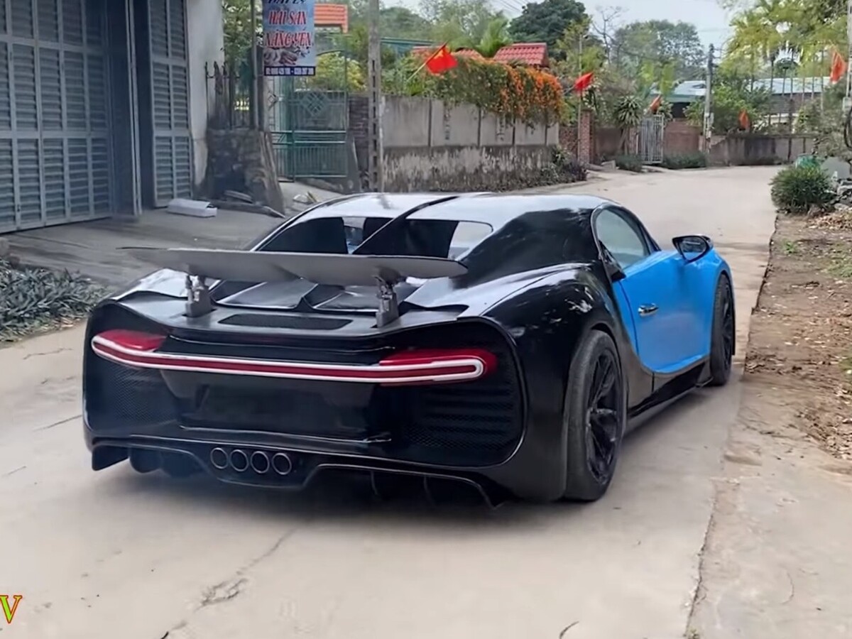 Vietnamec si svojpomocne postavil repliku Bugatti Chiron