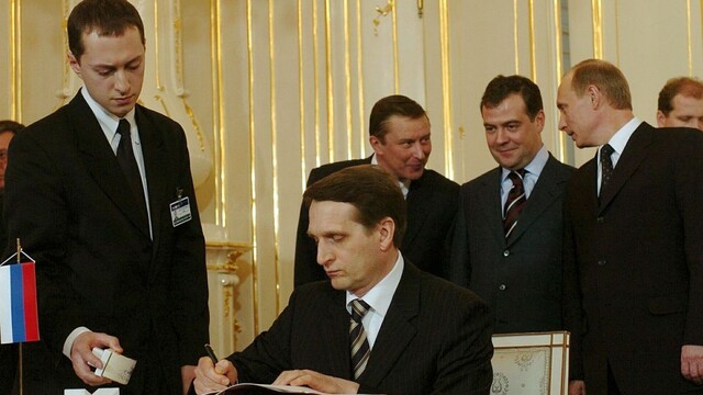 Počas oficiálnej návštevy Vladimira Putina v Bratislave v roku 2005 ho sprevádzal aj Sergej Naryškin.