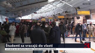 Študenti z ukrajinských univerzít sa vracajú domov. Sú zhrození zo situácie na Ukrajine