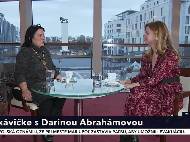 Na kávičke s Darinou Abrahámovou: Dramaturg je ten, kto ma otvorenú náruč voči divákom. Robíme to pre nich