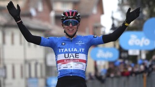 Slovinský cyklista Pogačar obhájil svoje víťazstvo na Tirreno - Adriatico
