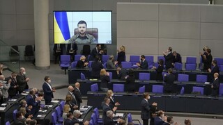 Európu podľa Zelenského rozdeľuje nový múr: Mohutnie každou bombou na Ukrajinu