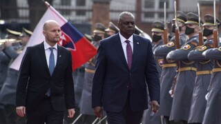 Ministri Naď a Lloyd sa zhodli na pomoci Ukrajine, témou bolo aj zabezpečenie vzdušného priestoru