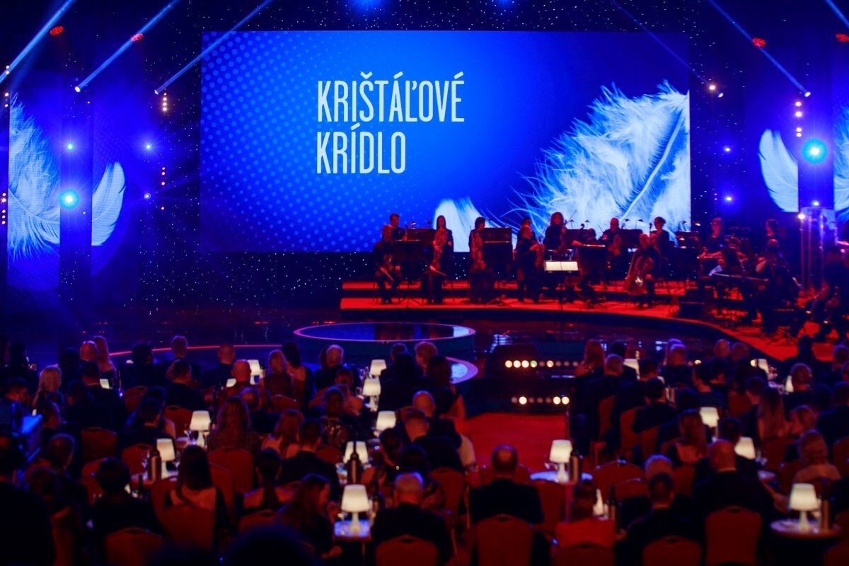 Galavečer Krištáľové krídlo.