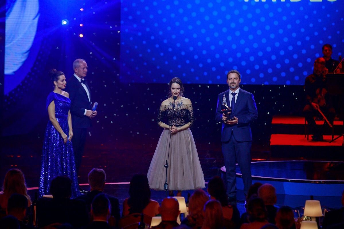 Peter Bič Projekt na galavečere Krištáľové krídlo.