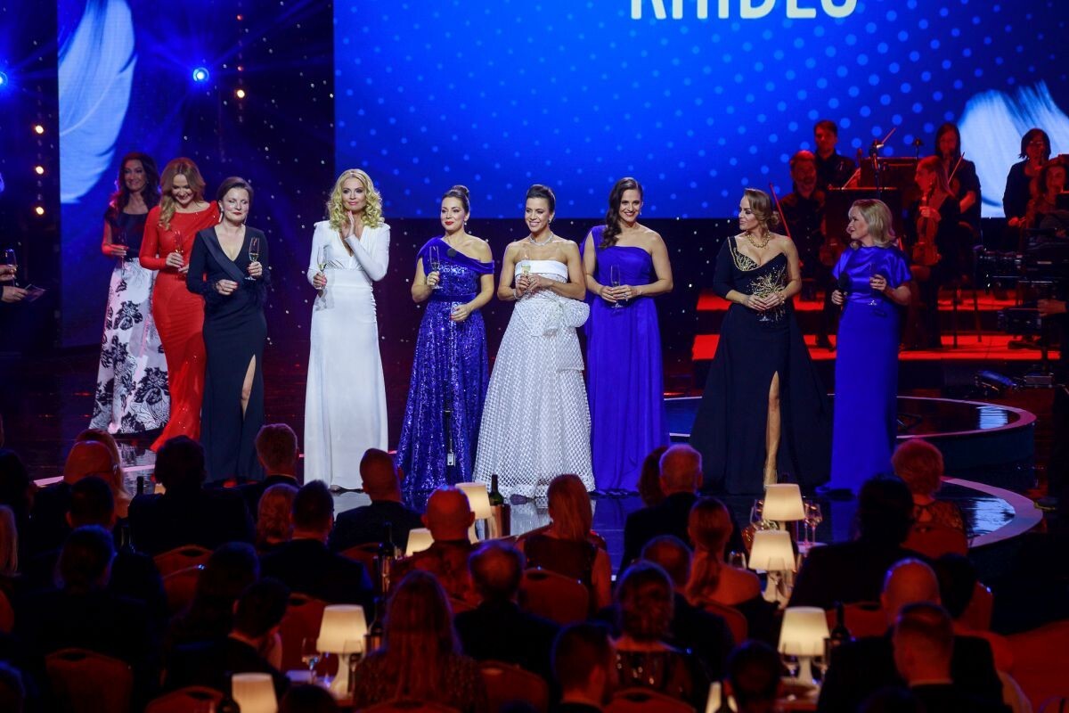 Moderátorky galavečera Krištáľové krídlo.