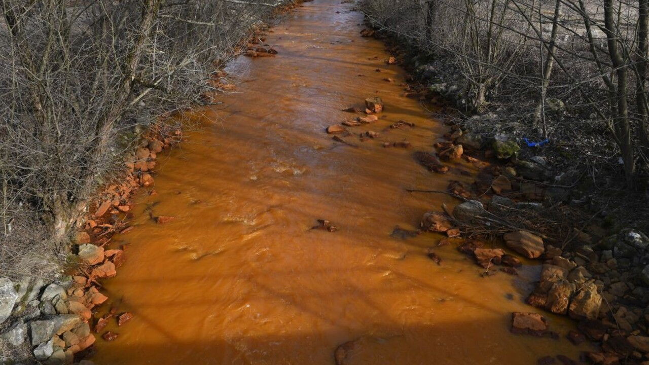 Rudné bane odmietajú tvrdenia, že si nesplnili povinnosti. Pre znečistenie rieky Slaná podajú trestné oznámenie