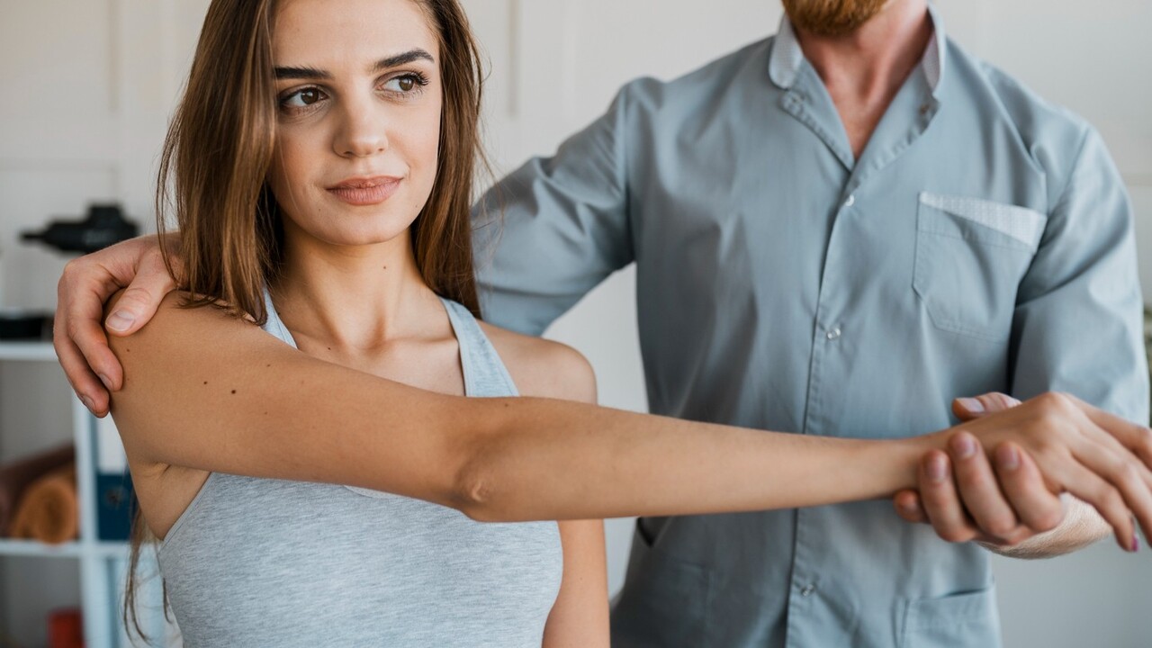 Problémy krivej chrbtice. Ako utíšiť bolesť pri skolióze? 