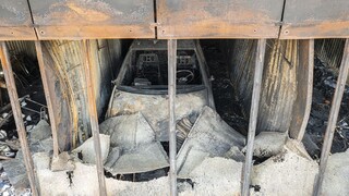 Požiar zmenil bratislavský garážový dom na monumentálnu ruinu. Pozrite si exkluzívne zábery