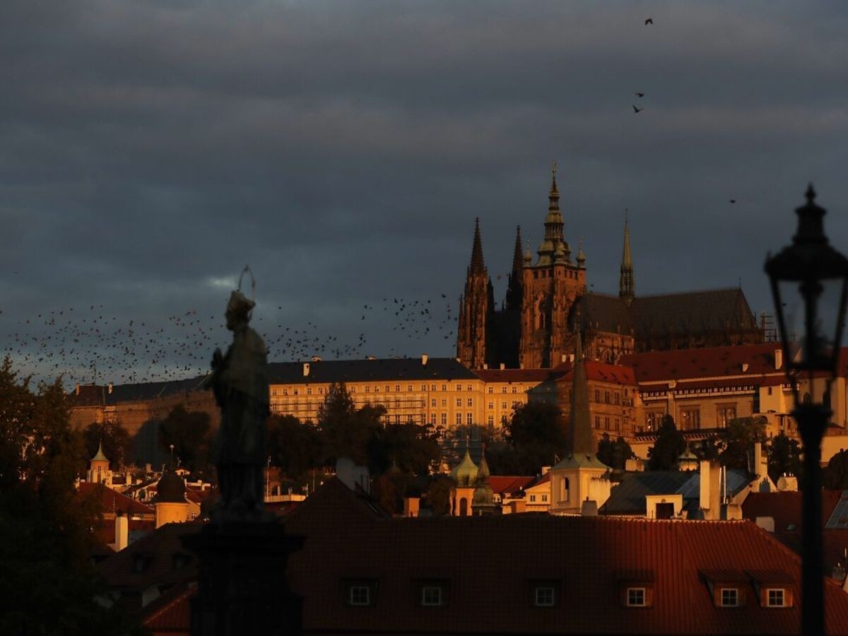 Praha pomôže Ukrajincom utekajúcim pred vojnou. Poskytne im finančný príspevok