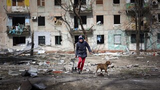 Za 35 dní ruskej okupácie Hostomelu sa stratilo už vyše 400 ľudí, tvrdí Ukrajina
