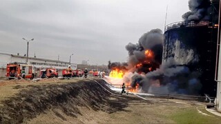 V Belgorode vypukol požiar v sklade paliva. Rusko z útoku obvinilo Ukrajinu