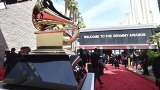 USA: Hlavné ceny Grammy získali Jon Batiste, Silk Sonic a Olivia Rodrigová