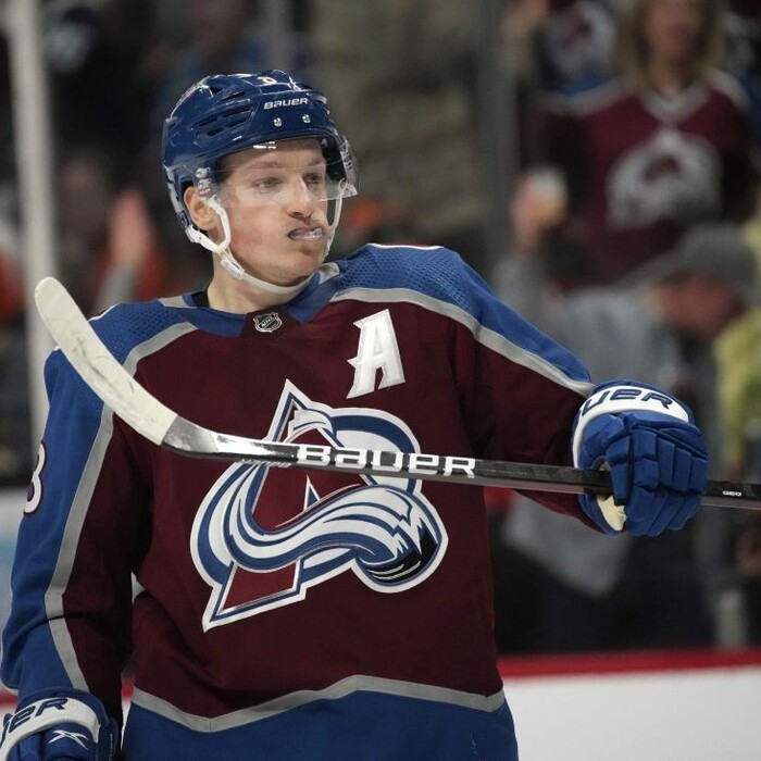 NHL: Studenič prispel gólom k výhre Dallasu, Colorado postúpilo do play off