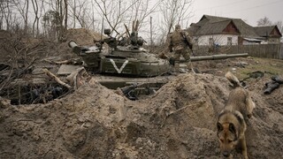 ONLINE: Briti potvrdili, že ruské sily smerujú na juh a východ Ukrajiny. Krajinu opustili už 4 milióny ľudí