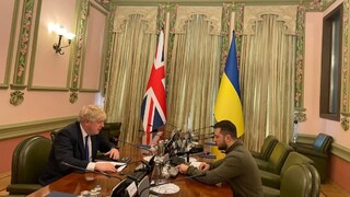 Britský premiér pricestoval do Kyjeva. Stretnutie so Zelenským považuje za privilégium