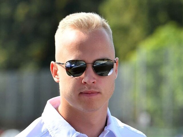 Taliansko zhabalo nehnuteľnosti, ktoré vlastní Mazepin, bývalý ruský pretekár Formuly 1