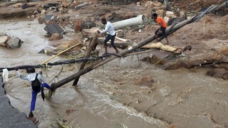 Počet obetí záplav v Juhoafrickej republike sa zvýšil. Prekročil hranicu 300