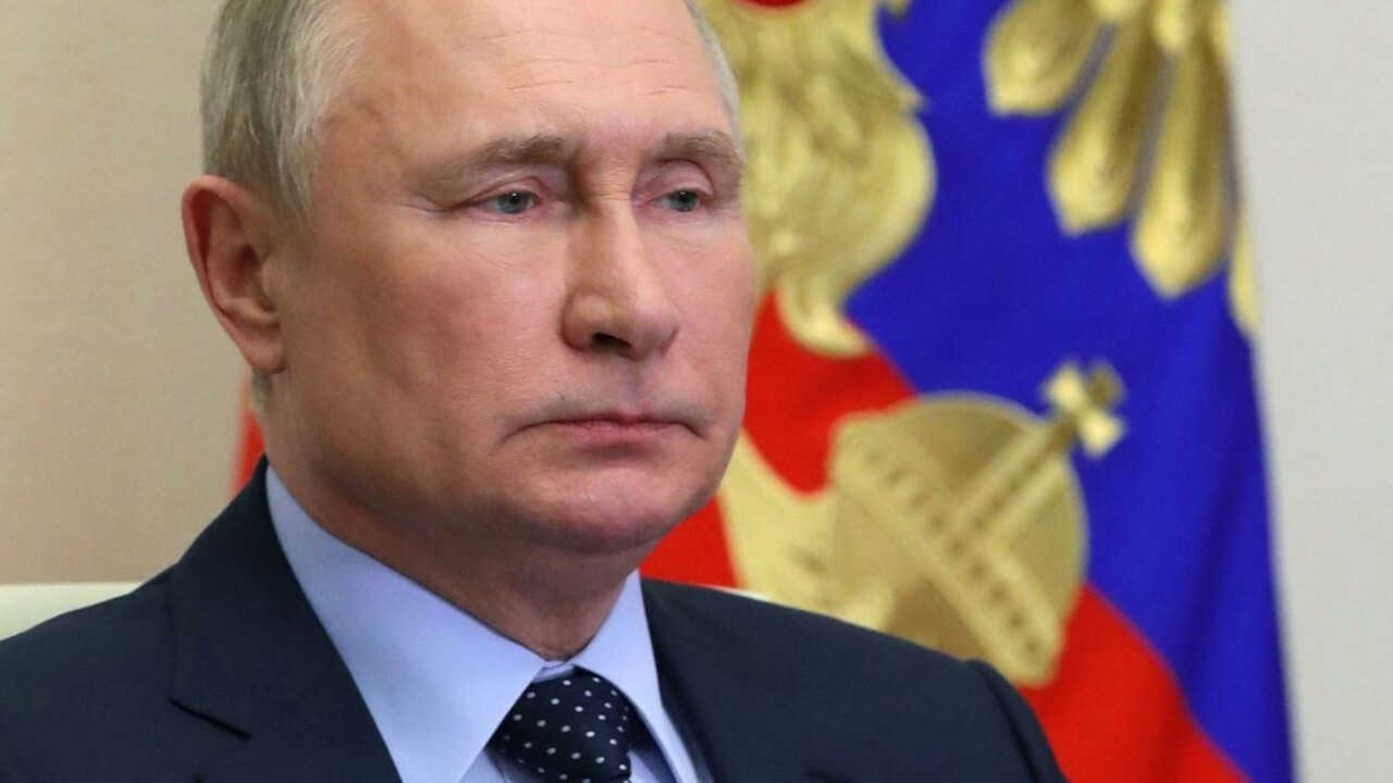 Niektorí skončili vo väzení, iní mŕtvi. Putinovi blízki spolupracovníci miznú za záhadných okolností