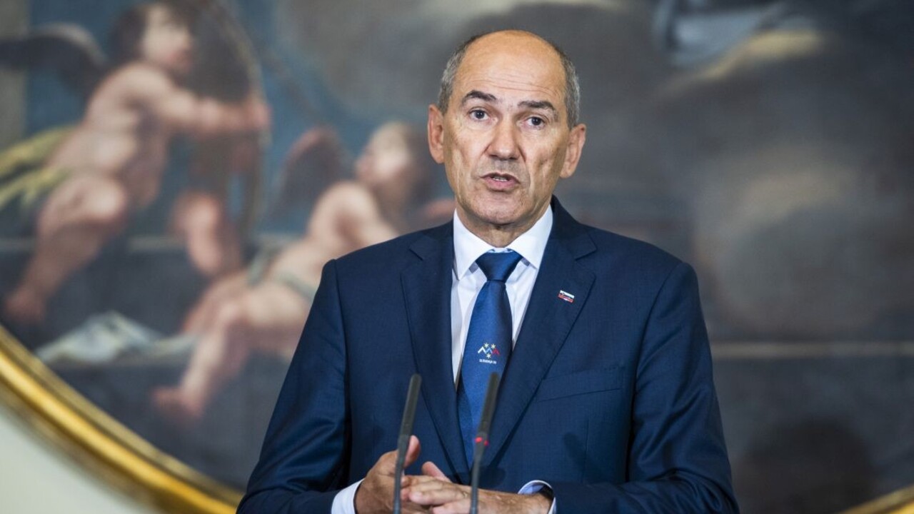 V Slovinsku sa začali parlamentné voľby. Zotrvá obdivovateľ Orbána na premiérskej stoličke?