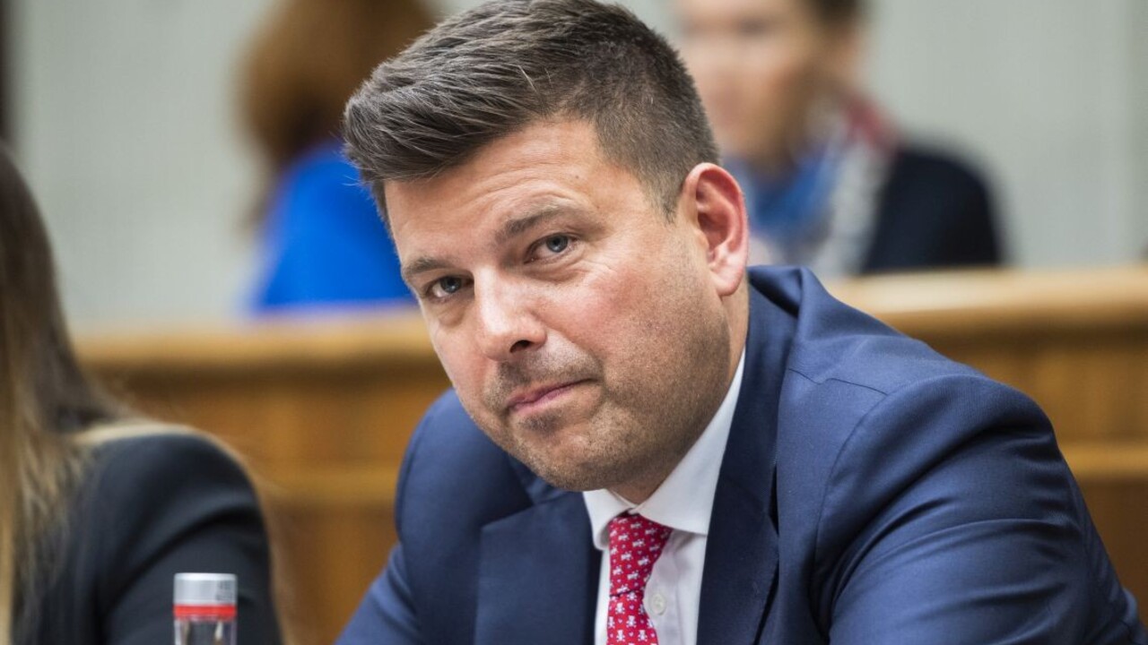 Borguľa je pre SaS problémový. Padni komu padni má platiť aj pre koaličných poslancov