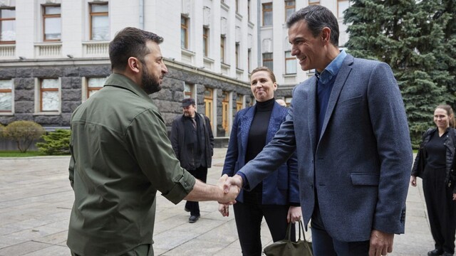 Pedro Sánchez Volodymyr Zelenskyj Mette Frederiksenová