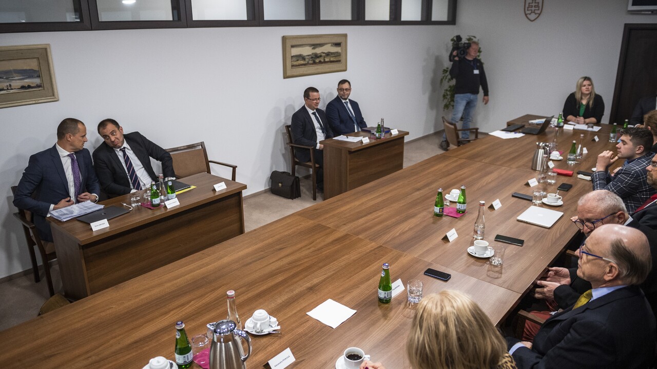 Stančík a Pollák chcú, aby Generálna prokuratúra riešila Ficove výroky o vražde Kuciaka