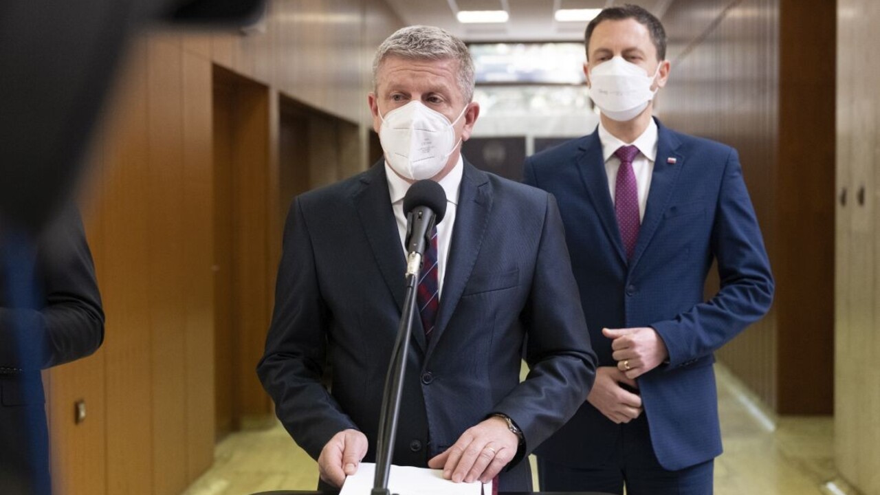 Heger od rezortu zdravotníctva očakáva výsledky. S Lengvarským má otvorený vzťah, výhrady si komunikujú