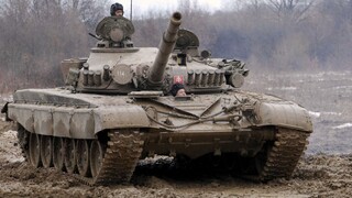 Slovensko uvažuje o dodávke tankov T-72 na Ukrajinu, musí však mať náhradu, uviedol Naď