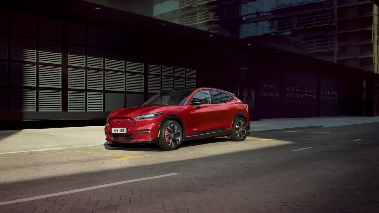 Ford Mustang Mach-E dostal balík vylepšení. Čo všetko prinášajú?