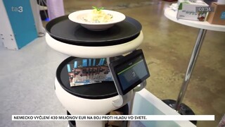 Čašníkom nielen pomôže, ale ich aj nahradí. Robot dokáže urobiť už takmer všetko