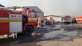 V obci Soľ vo Vranovskom okrese horel plastový odpad. Požiar spôsobil škodu za najmenej 300-tisíc eur