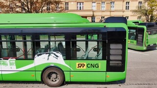 Má plyn v spaľovacích motoroch budúcnosť? Pozreli sme sa na jeho využitie v praxi