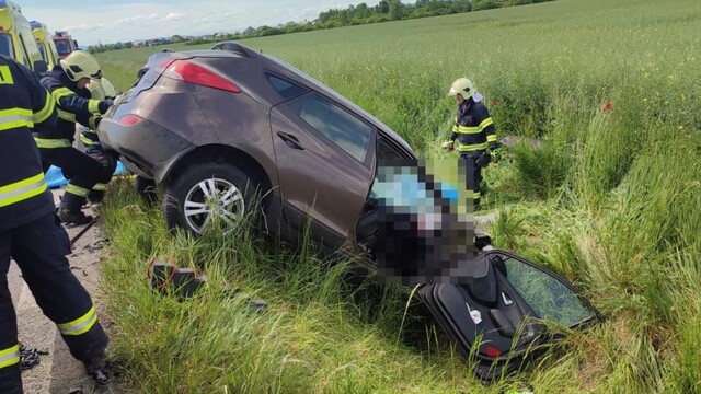 K tragickej nehode pri Fekišovciach malo dôjsť pri predchádzaní, zistila polícia