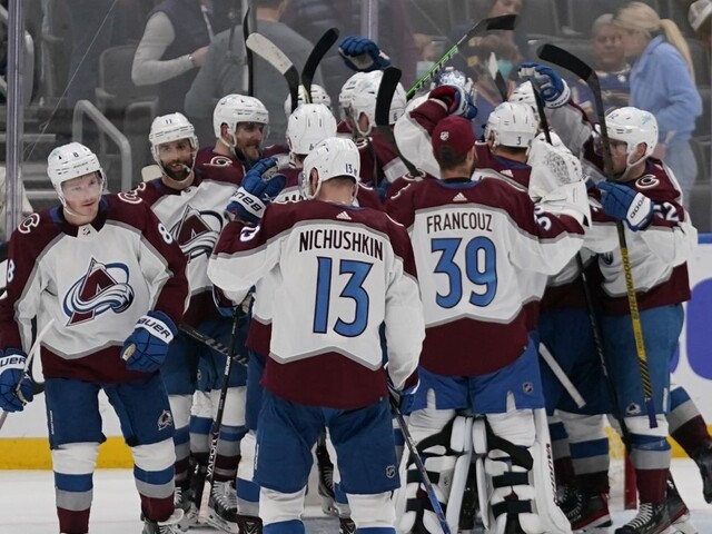 NHL: Neskutočné ofenzívne divadlo. Avalanche triumfovali nad Oilers v 14-gólovej prestrelke
