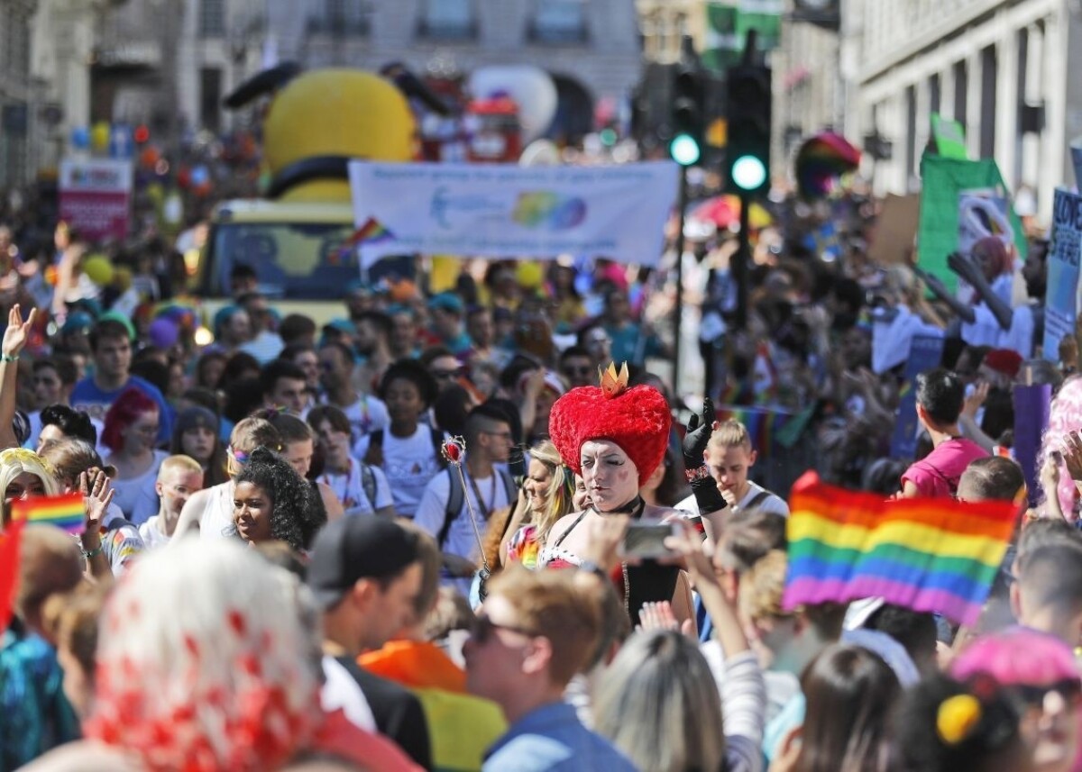 LGBT pochod Londýn homosexuáli 1140px (SITA/AP)