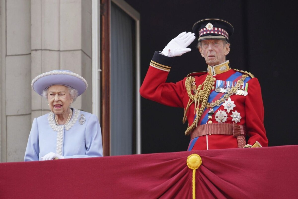 Britská kráľovná oslavuje 70 rokov na tróne.