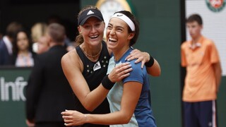 Roland Garros: Mladenovičová s Garciovou sa stali víťazkami ženskej štvorhry, zdolali americký pár