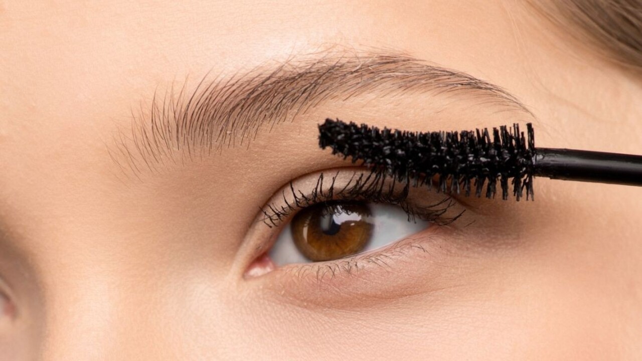 Na rastové séra na mihalnice zabudnite: Výživný gél si dokážete vyrobiť aj samy doma