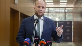 Slovensko darovalo Ukrajine päť vrtuľníkov, podľa Naďa sú už na mieste